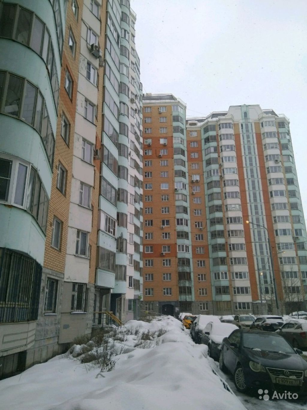 Продам квартиру 1-к квартира 38 м² на 12 этаже 17-этажного панельного дома в Москве. Фото 1