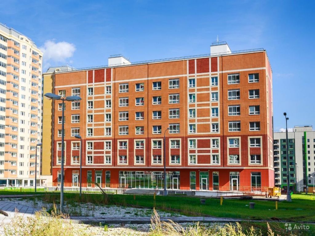 Продам квартиру в новостройке 1-к квартира 37.9 м² на 8 этаже 17-этажного панельного дома в Москве. Фото 1