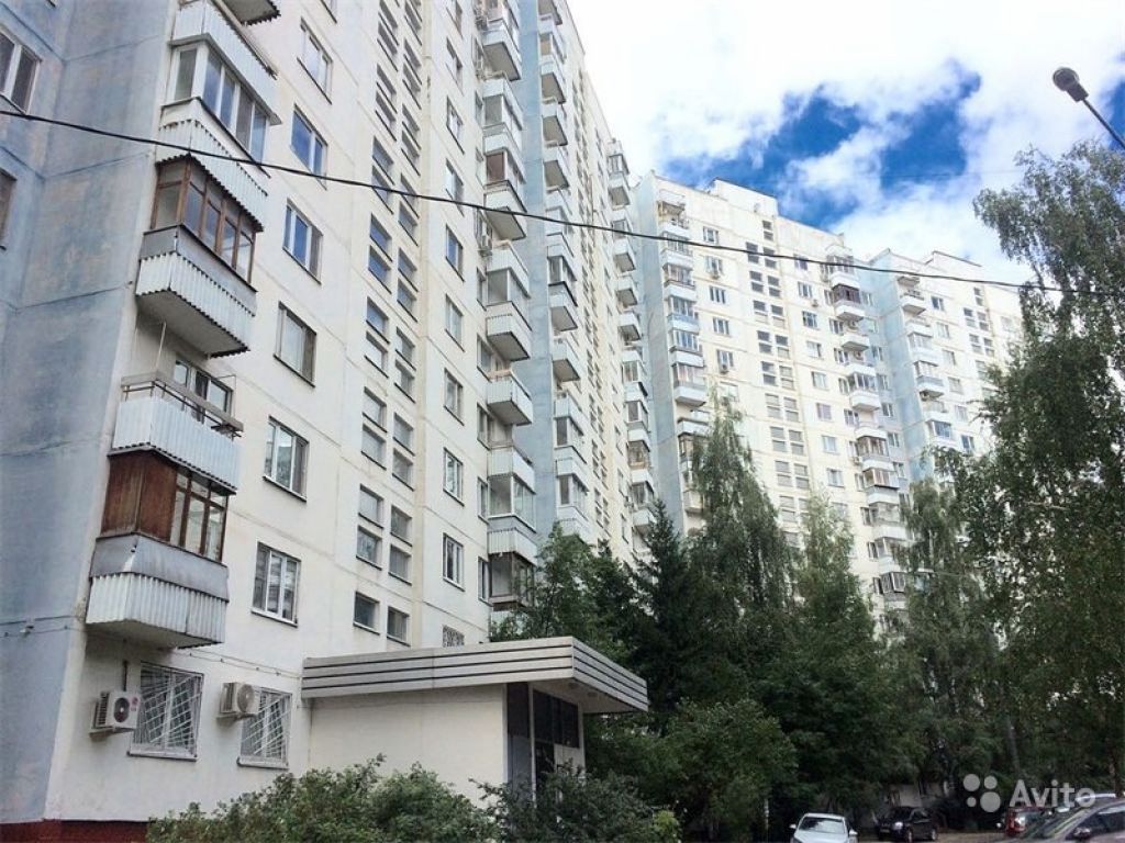 Продам квартиру 2-к квартира 54.5 м² на 9 этаже 17-этажного панельного дома в Москве. Фото 1