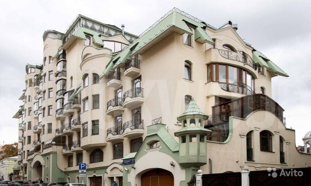 Продам квартиру 4-к квартира 171 м² на 3 этаже 5-этажного монолитного дома в Москве. Фото 1
