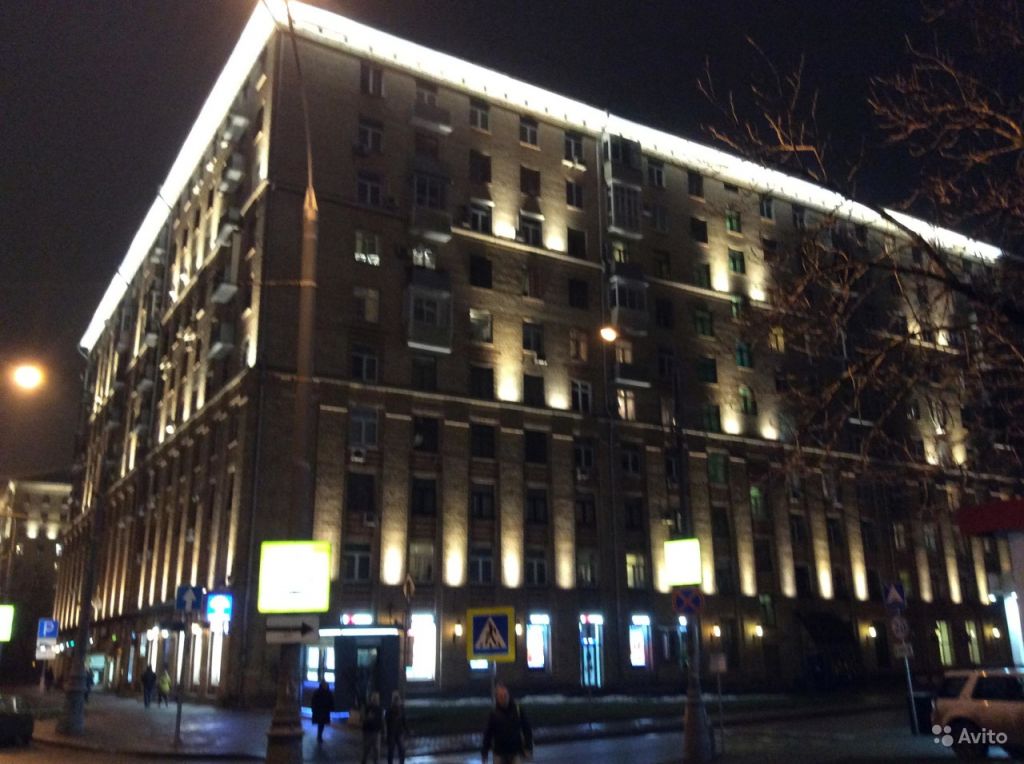Продам квартиру 4-к квартира 102.8 м² на 3 этаже 10-этажного кирпичного дома в Москве. Фото 1
