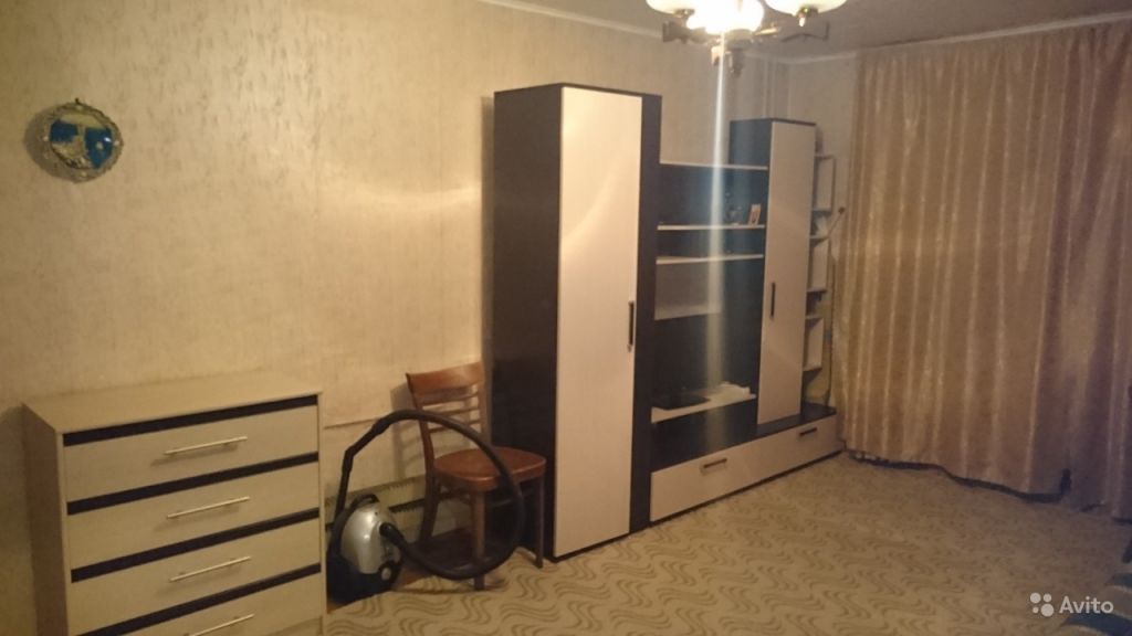 Продам квартиру 1-к квартира 36 м² на 2 этаже 5-этажного панельного дома в Москве. Фото 1