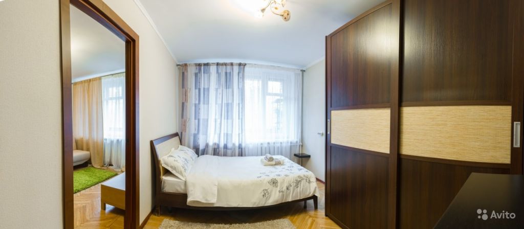 Сдам квартиру посуточно 2-к квартира 45 м² на 3 этаже 9-этажного кирпичного дома в Москве. Фото 1