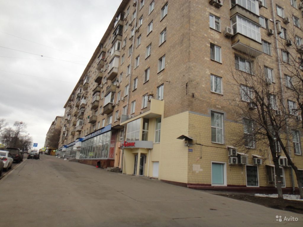 Продам квартиру 4-к квартира 106 м² на 9 этаже 9-этажного кирпичного дома в Москве. Фото 1