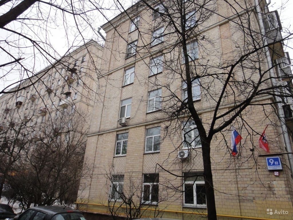 Продам квартиру 1-к квартира 51 м² на 2 этаже 6-этажного кирпичного дома в Москве. Фото 1