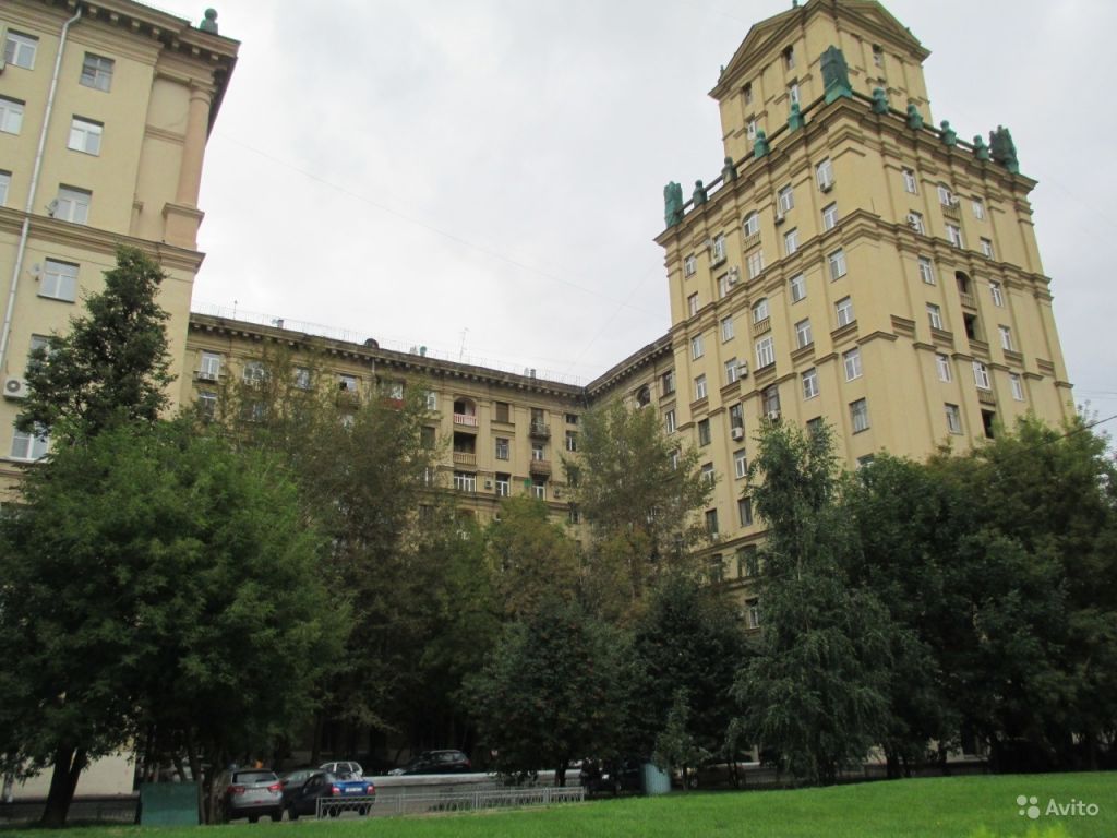 Продам квартиру 2-к квартира 85.4 м² на 8 этаже 15-этажного кирпичного дома в Москве. Фото 1