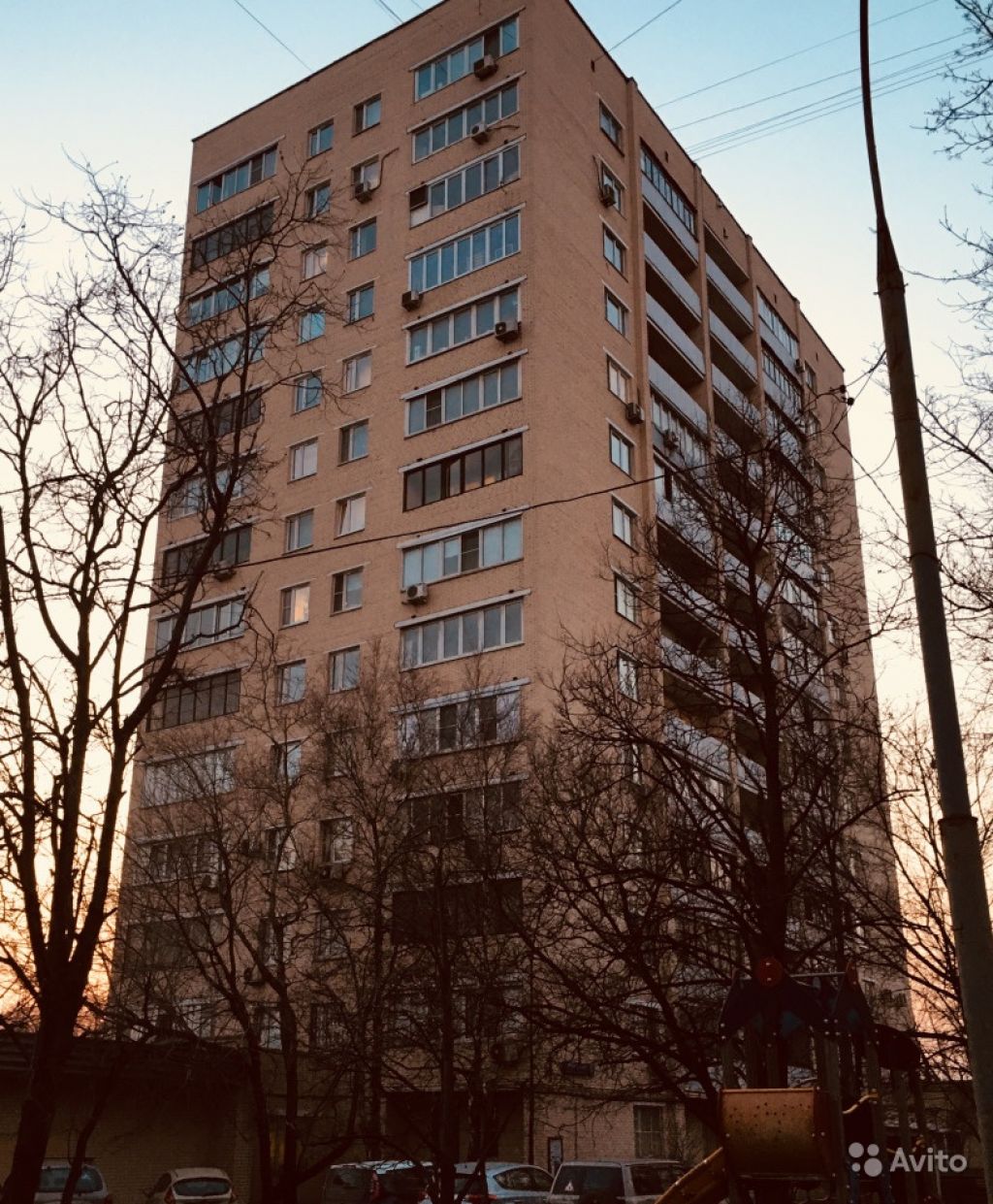 Продам квартиру 1-к квартира 36 м² на 13 этаже 14-этажного кирпичного дома в Москве. Фото 1