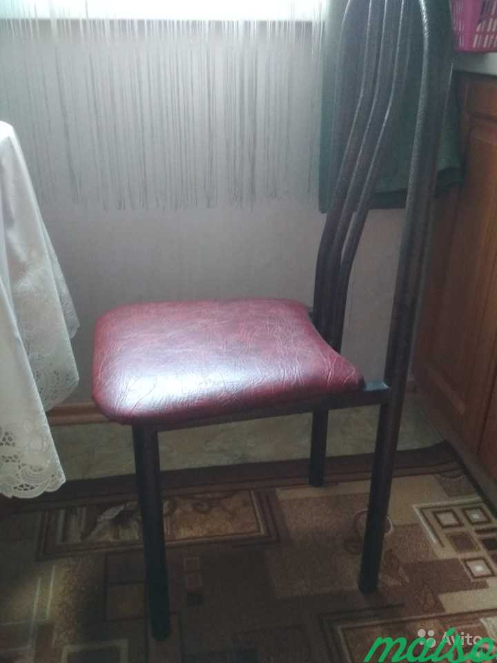 Комплект (1 стул и 1 табурет) для кухни в Москве. Фото 2