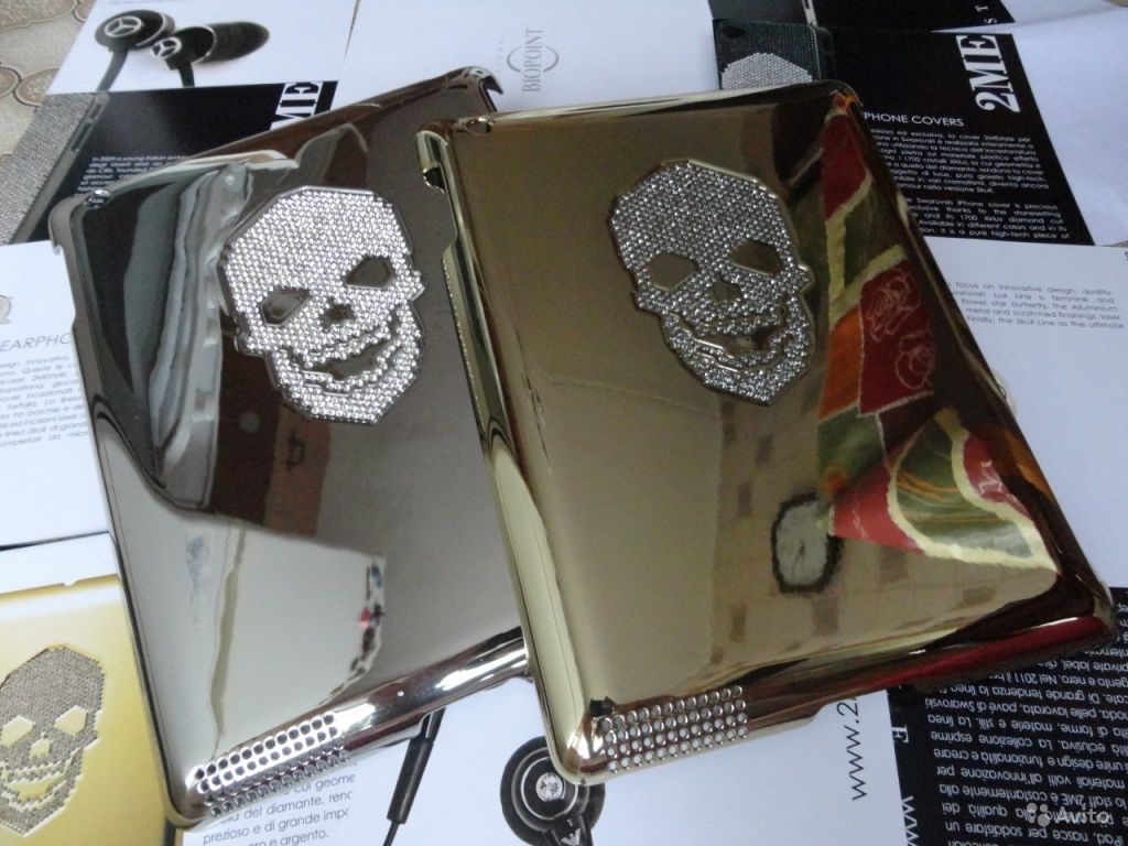 Чехол череп на iPad Италия (Swarovski) 2mestylе в Москве. Фото 1