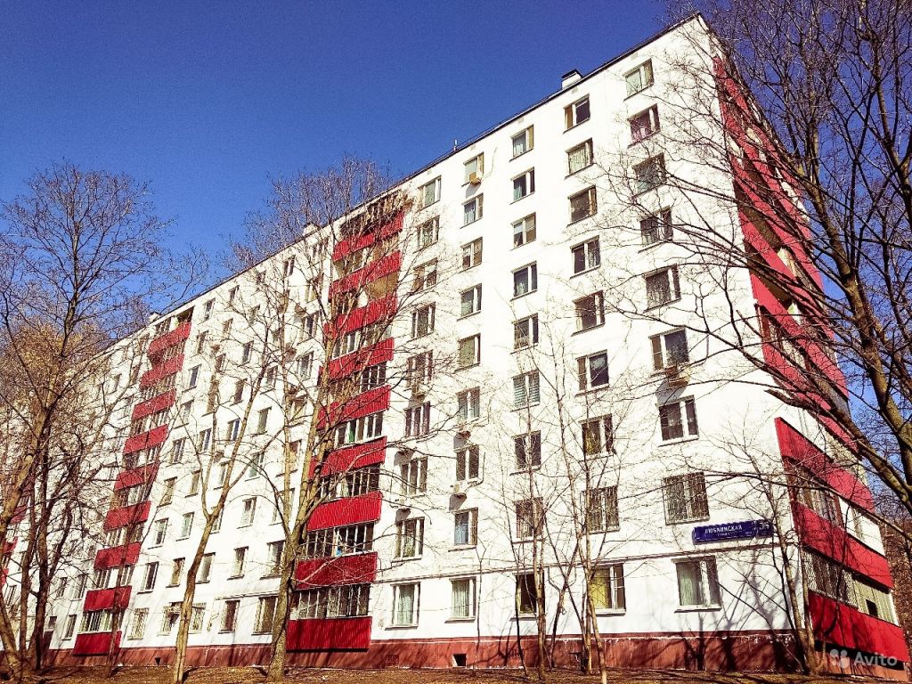 Продам квартиру Студия 17 м² на 1 этаже 9-этажного панельного дома в Москве. Фото 1