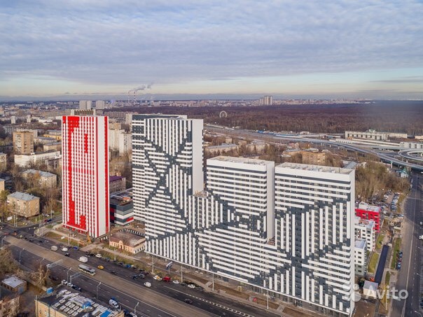 Продам квартиру в новостройке Студия 33 м² на 5 этаже 31-этажного монолитного дома в Москве. Фото 1