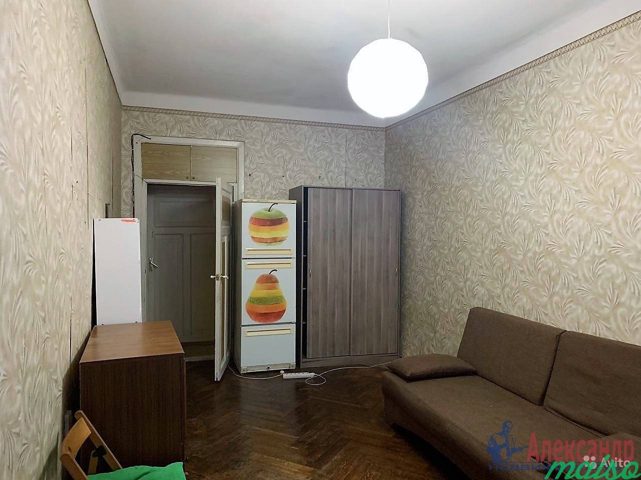 Комната 37 м² в 4-к, 4/6 эт. в Санкт-Петербурге. Фото 3