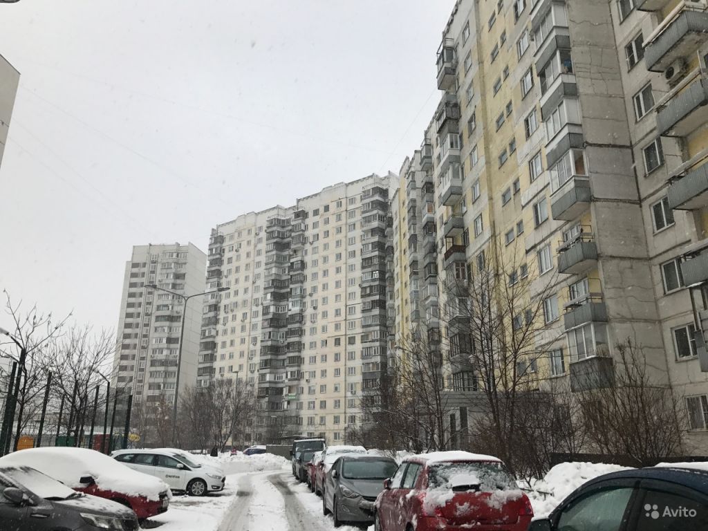 Продам квартиру 2-к квартира 54.3 м² на 6 этаже 17-этажного панельного дома в Москве. Фото 1