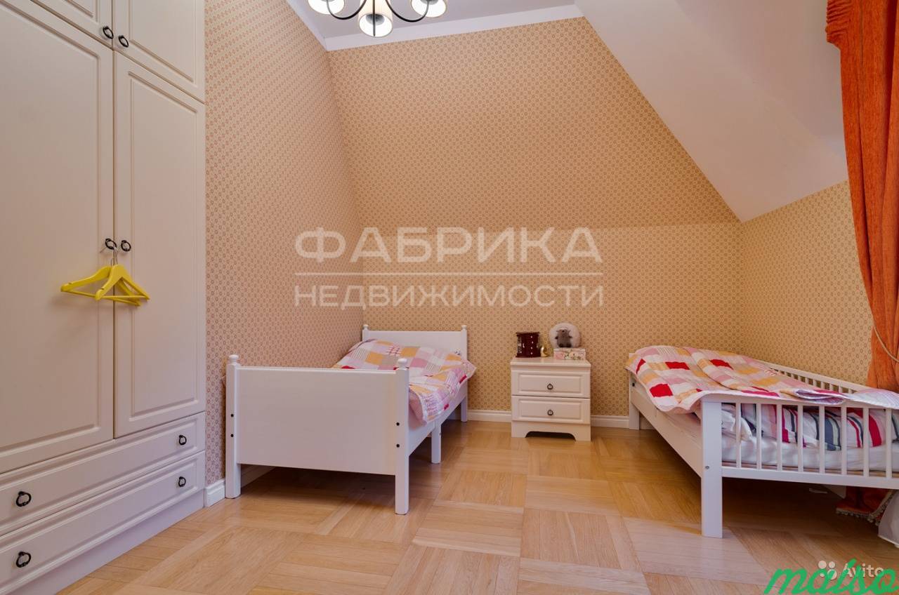 Дом 238 м² на участке 13.5 сот. в Санкт-Петербурге. Фото 16