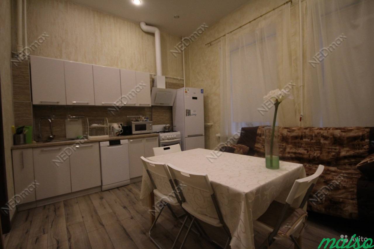 2-к квартира, 80 м², 2/4 эт. в Санкт-Петербурге. Фото 1