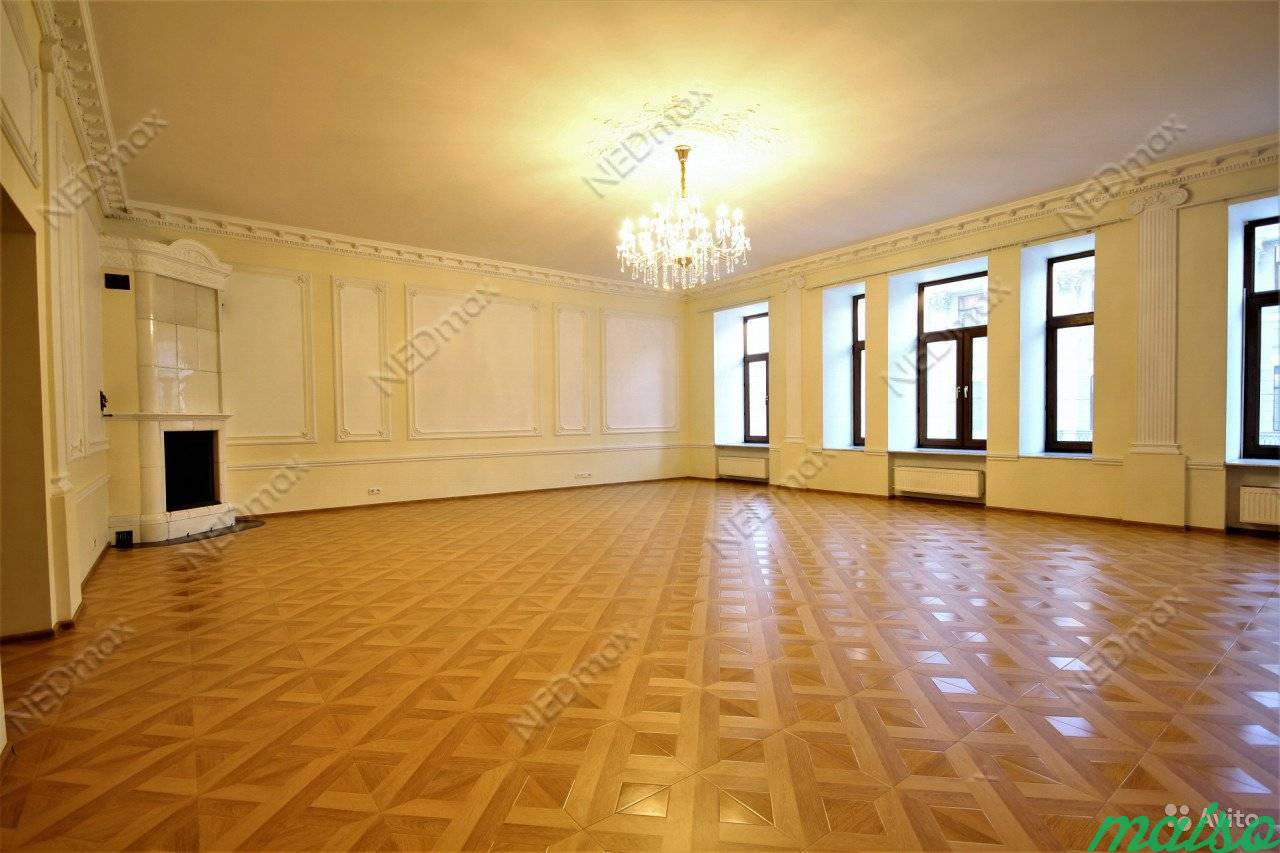 4-к квартира, 280 м², 2/4 эт. в Санкт-Петербурге. Фото 1