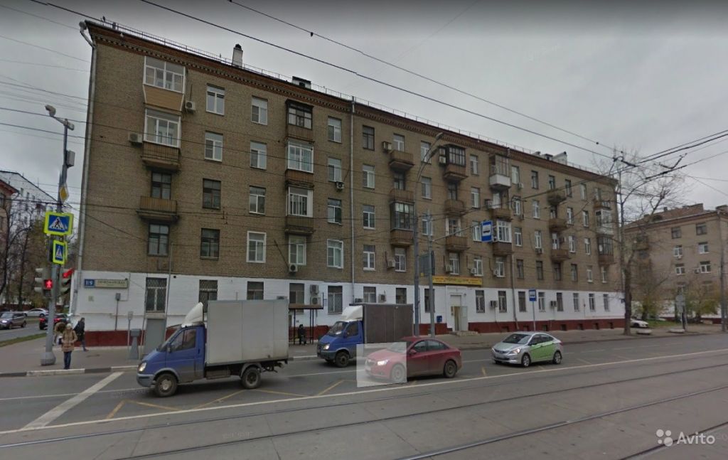 Продам квартиру 2-к квартира 56.3 м² на 1 этаже 5-этажного кирпичного дома в Москве. Фото 1