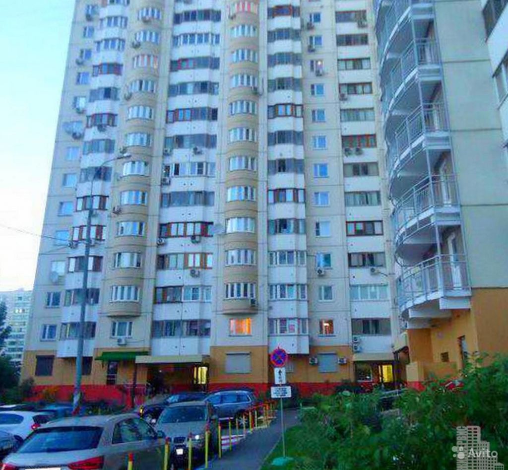 Сдам квартиру 1-к квартира 51 м² на 10 этаже 20-этажного панельного дома в Москве. Фото 1