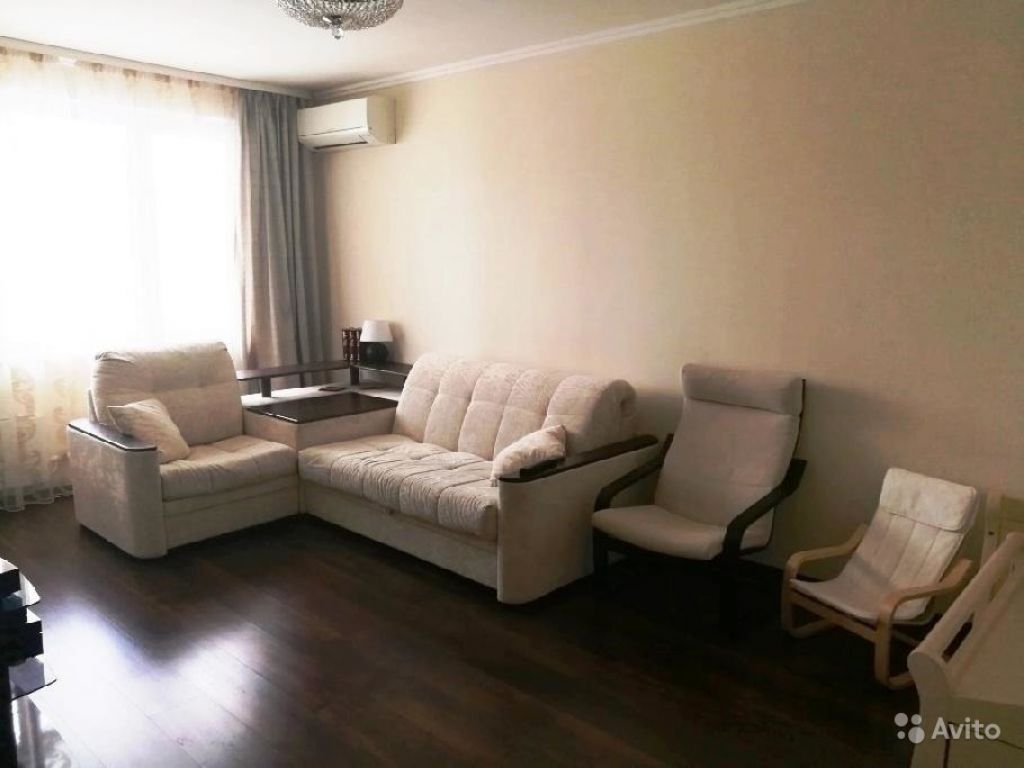 Продам квартиру 2-к квартира 60 м² на 12 этаже 17-этажного панельного дома в Москве. Фото 1