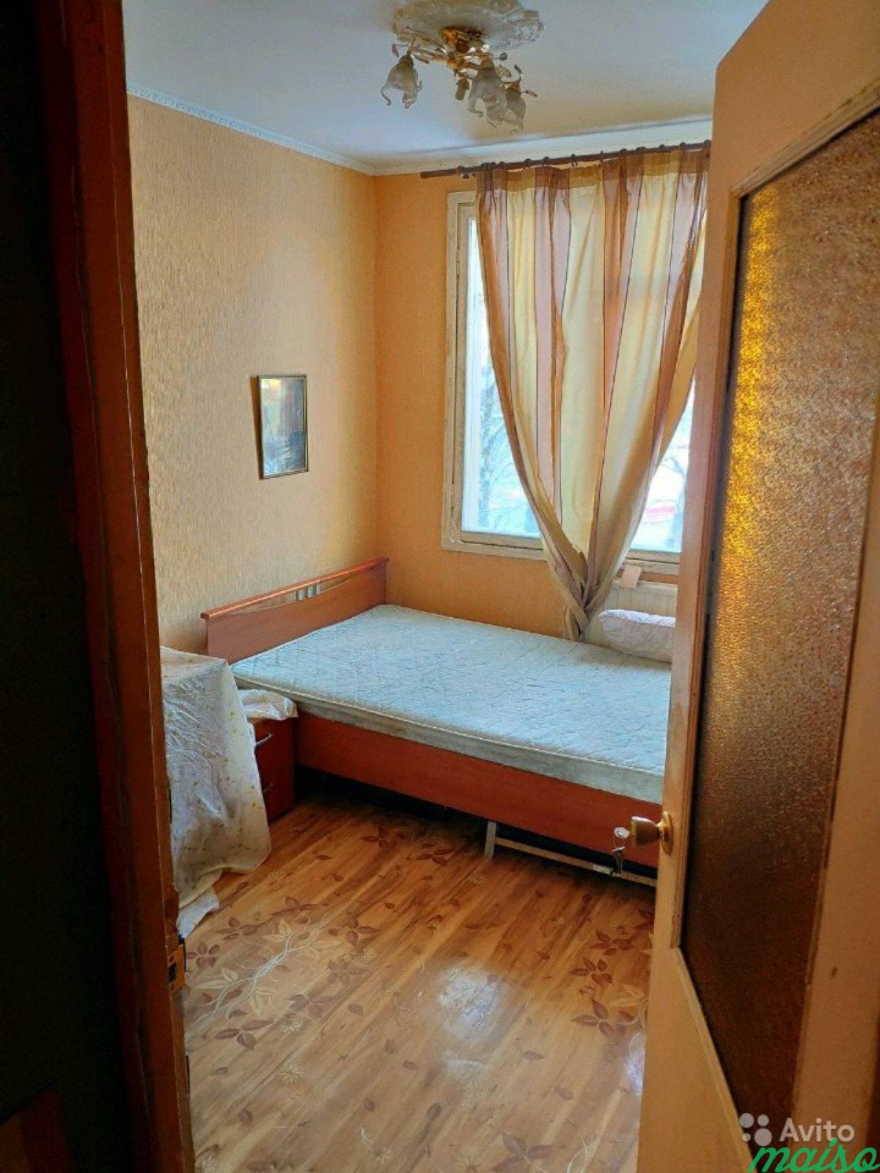 Комната 11 м² в 4-к, 3/5 эт. в Санкт-Петербурге. Фото 1
