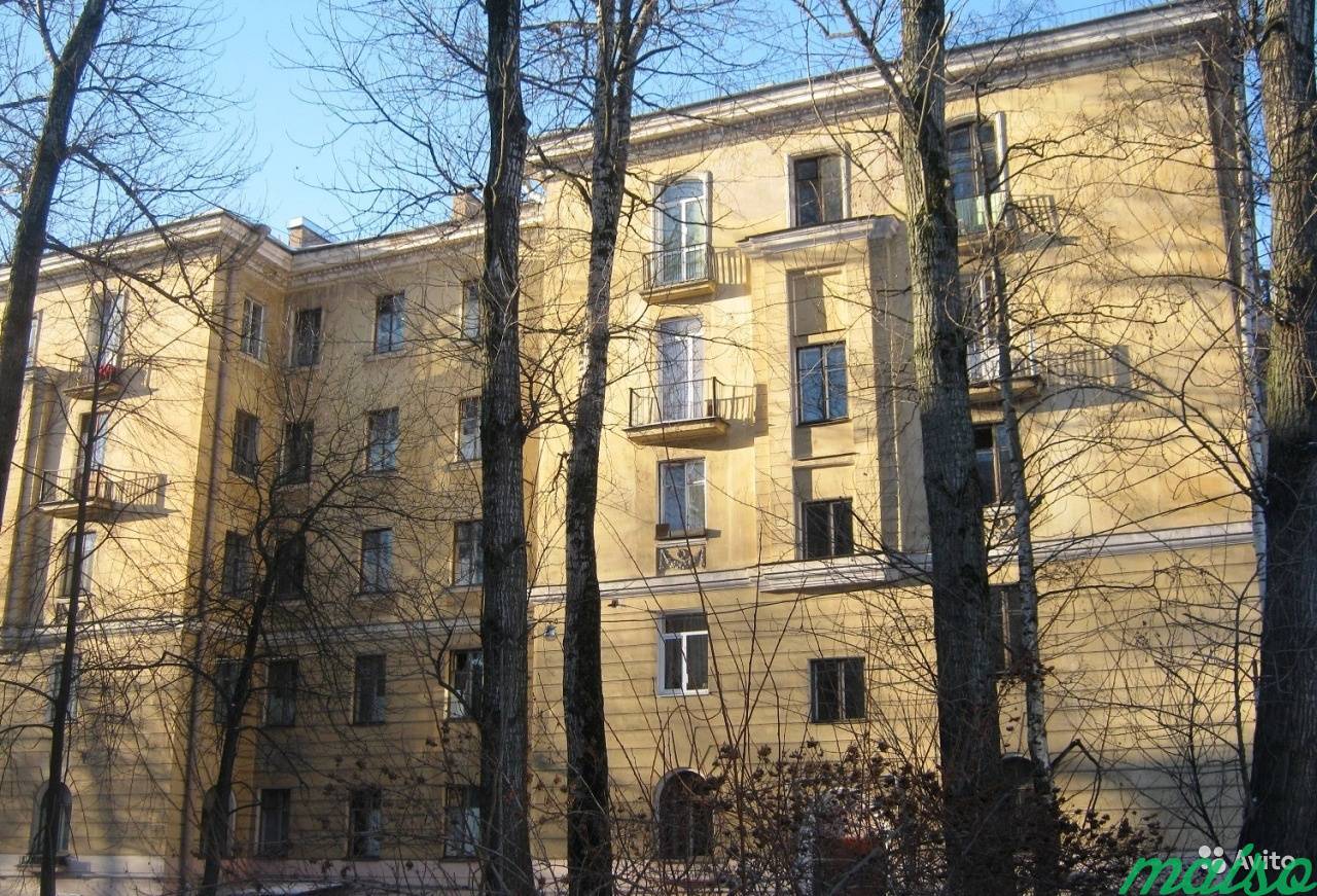 Комната 32 м² в >, 9-к, 2/5 эт. в Санкт-Петербурге. Фото 2