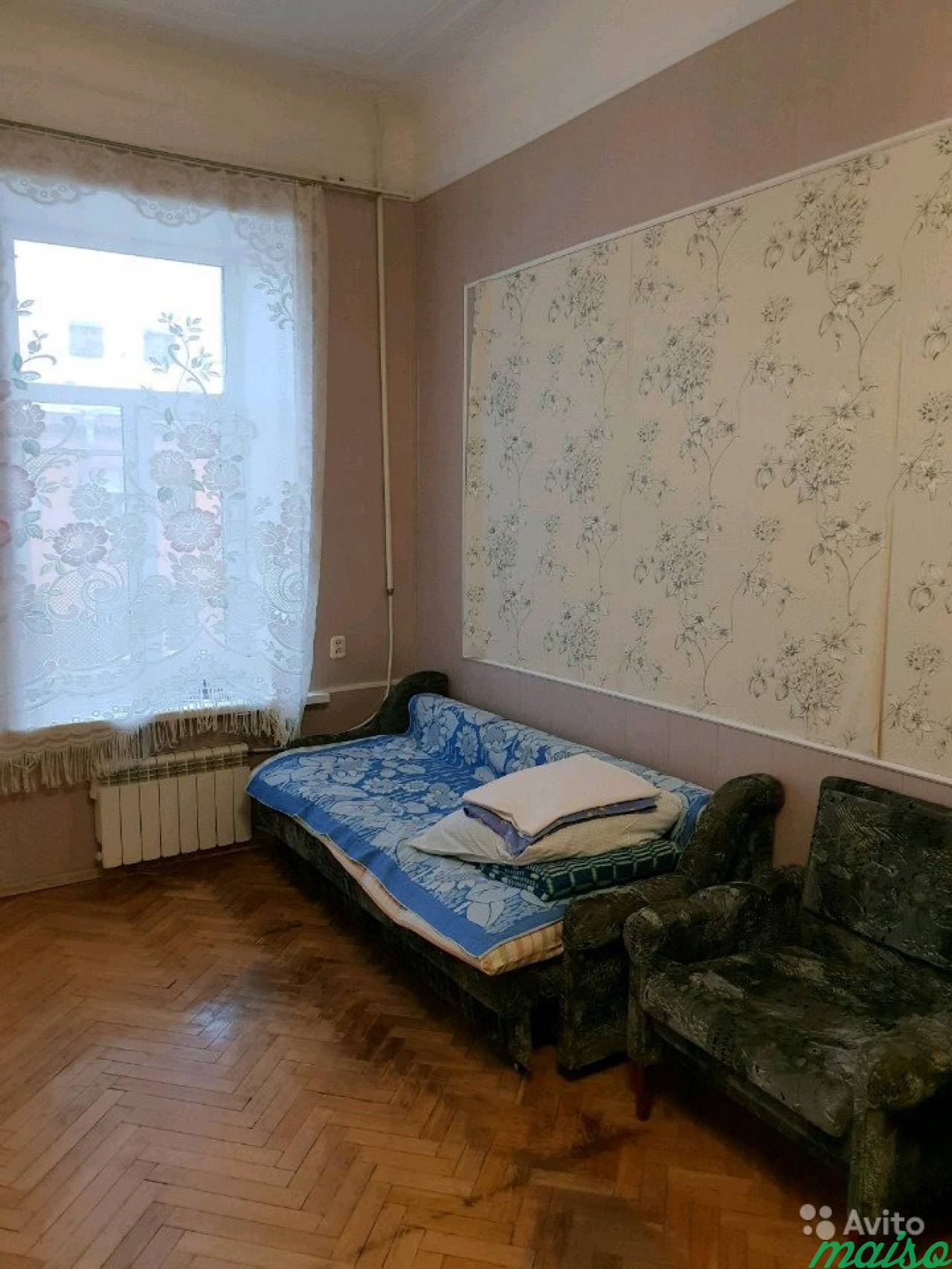 Комната 26 м² в 4-к, 4/6 эт. в Санкт-Петербурге. Фото 1