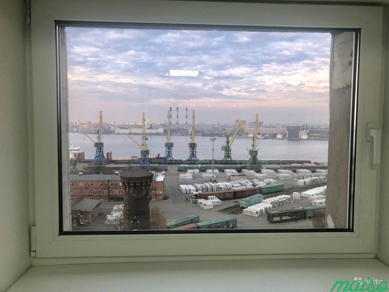 Офисный блок с видом на залив, 600 м² в Санкт-Петербурге. Фото 2