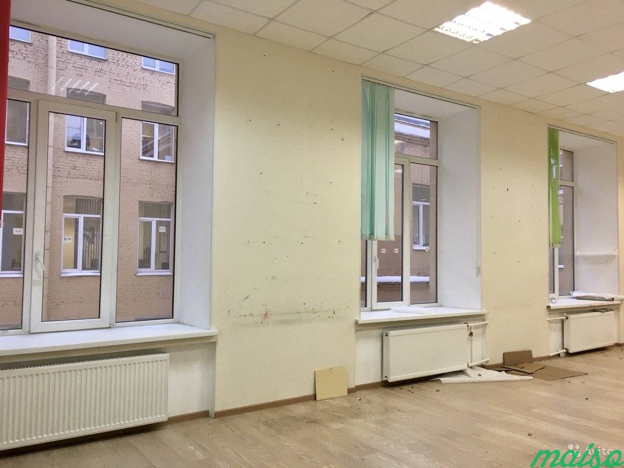 Светлый офис 42м² в Санкт-Петербурге. Фото 1