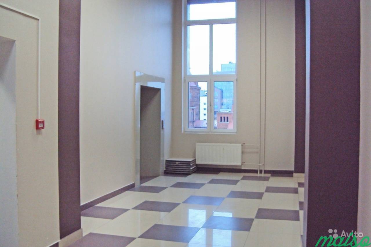 Офис с высоооким потолком 381 м² от собственника в Санкт-Петербурге. Фото 6