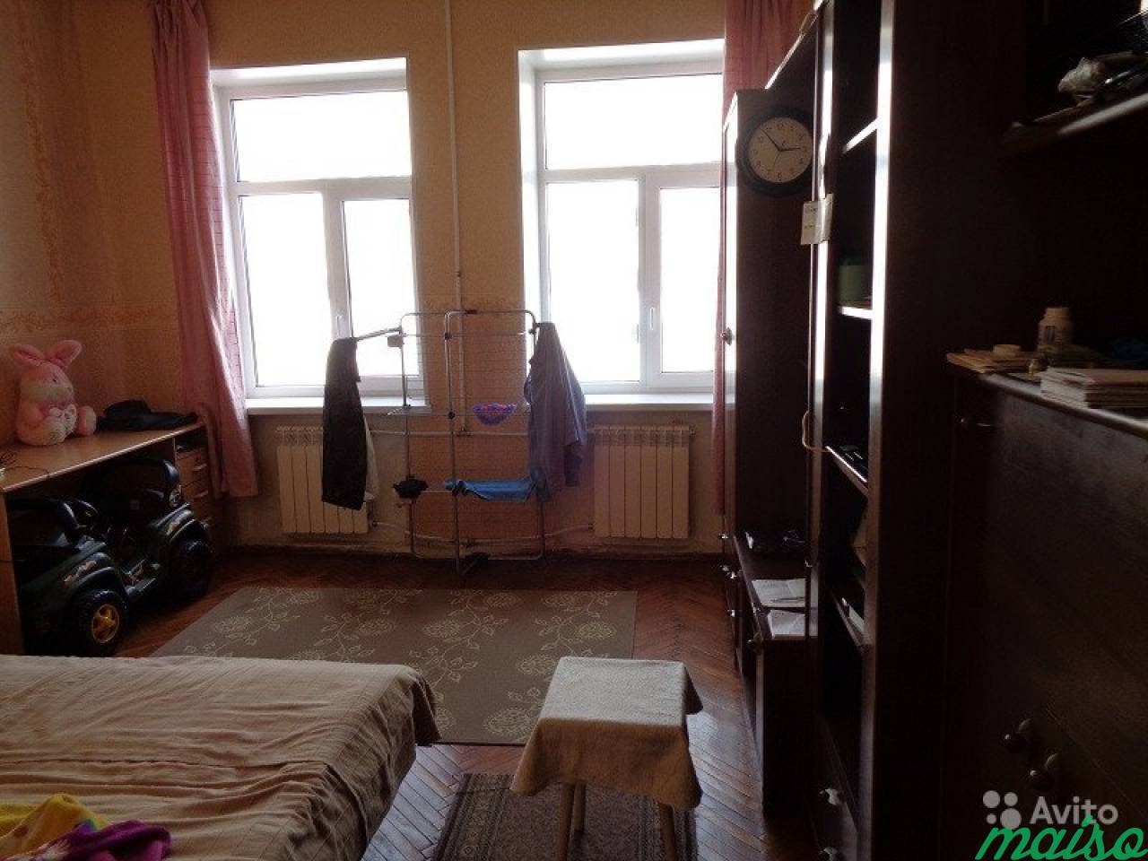 Комната 24 м² в 3-к, 5/5 эт. в Санкт-Петербурге. Фото 2
