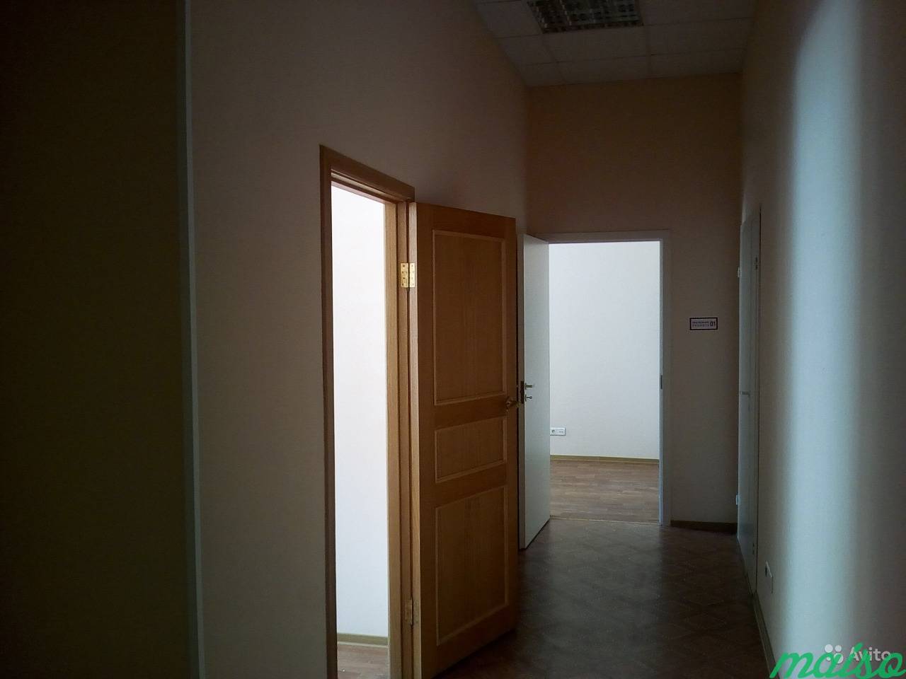 160 м² с отдельным входом, 1-й этаж, с ремонтом в Санкт-Петербурге. Фото 4