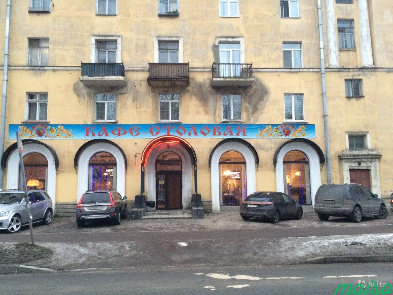 Продажа помещения с действущим бизнесом-столовой в Санкт-Петербурге. Фото 1