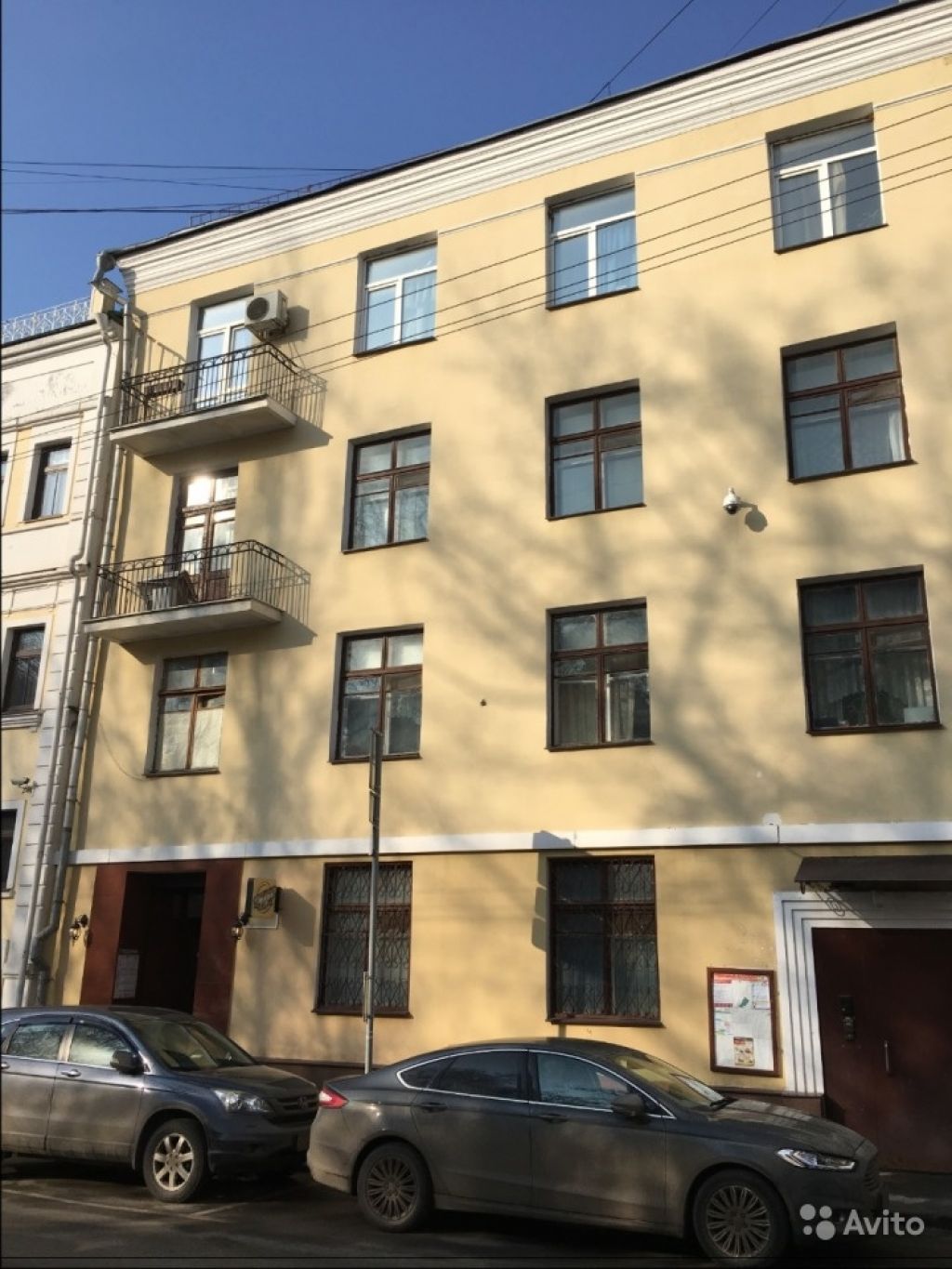 Продам квартиру 2-к квартира 55 м² на 3 этаже 4-этажного кирпичного дома в Москве. Фото 1