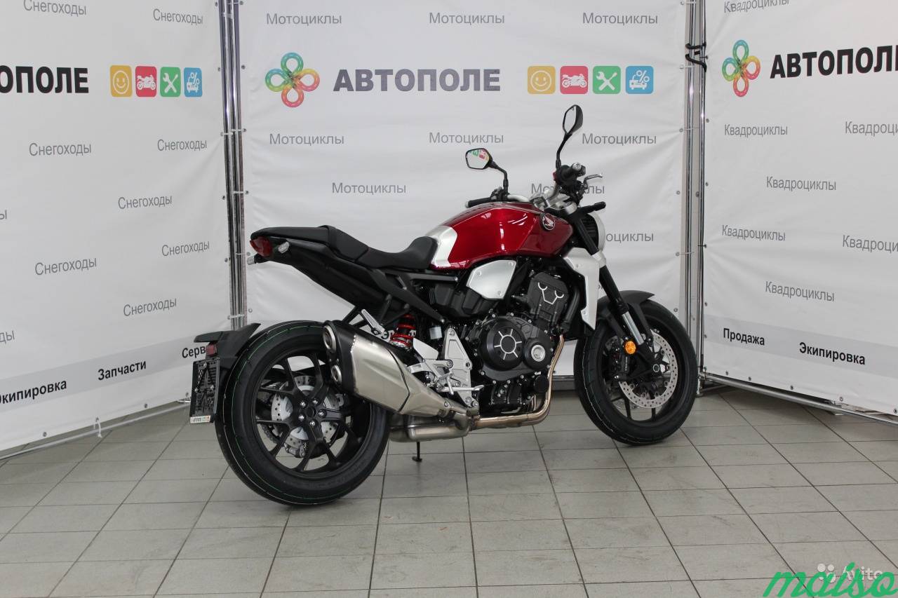 Мотоцикл Honda CB1000R 2018 в Санкт-Петербурге. Фото 3