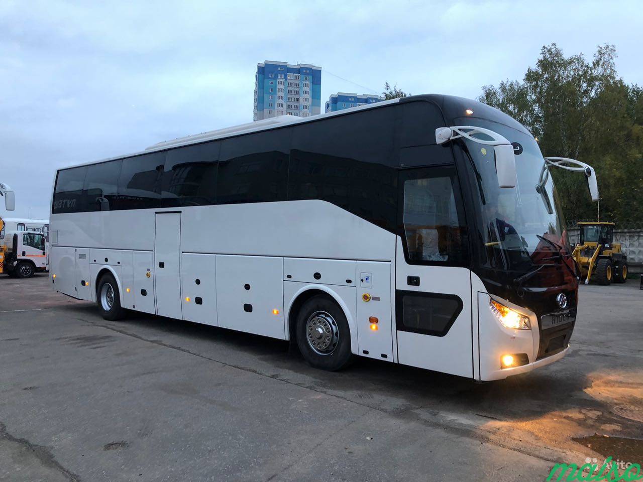 Автобус Higer 6128 в Санкт-Петербурге. Фото 1