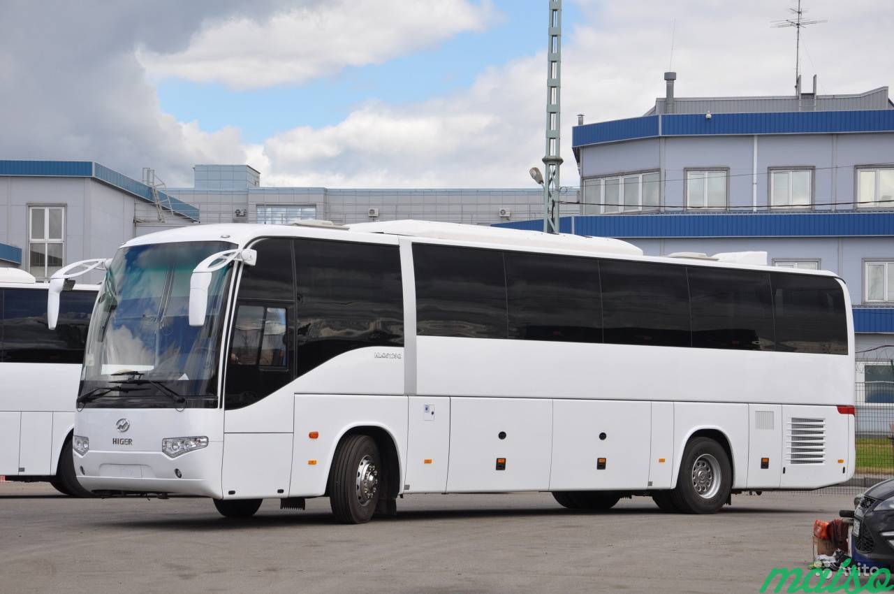 Туристический автобус Higer KLQ 6129Q в Санкт-Петербурге. Фото 2