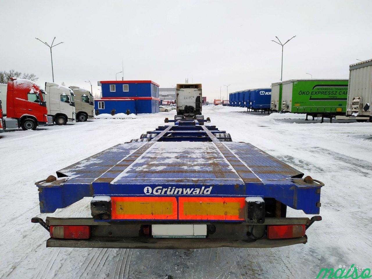 Полуприцеп контейнеровоз Grunwald 2013 года в Санкт-Петербурге. Фото 2