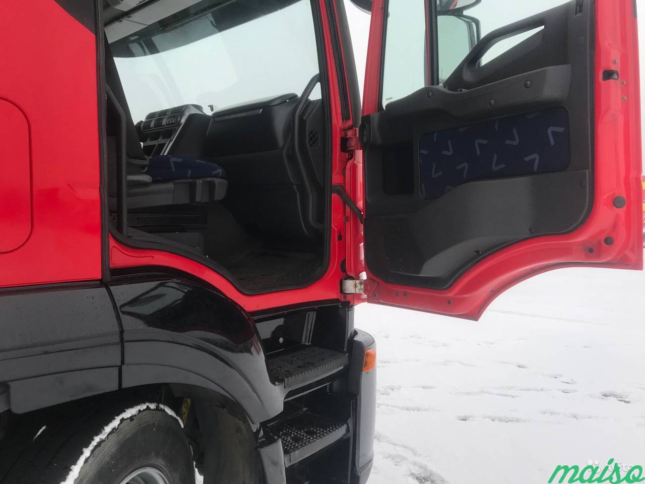 Iveco Stralis 6x2 в Санкт-Петербурге. Фото 6