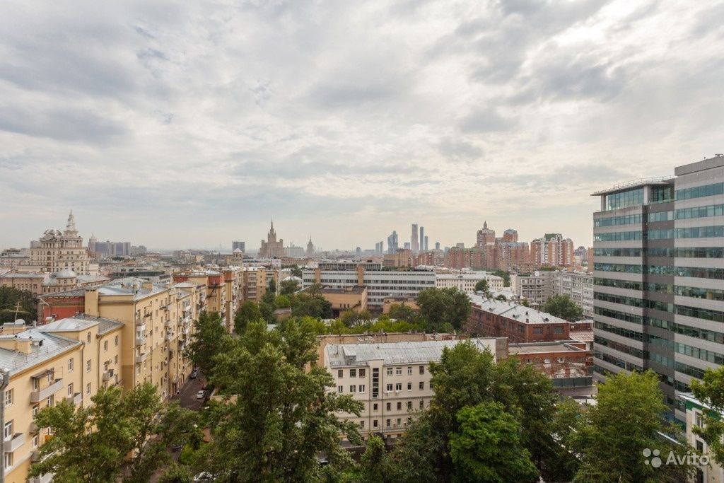 Продам квартиру 3-к квартира 140.6 м² на 12 этаже 13-этажного монолитного дома в Москве. Фото 1