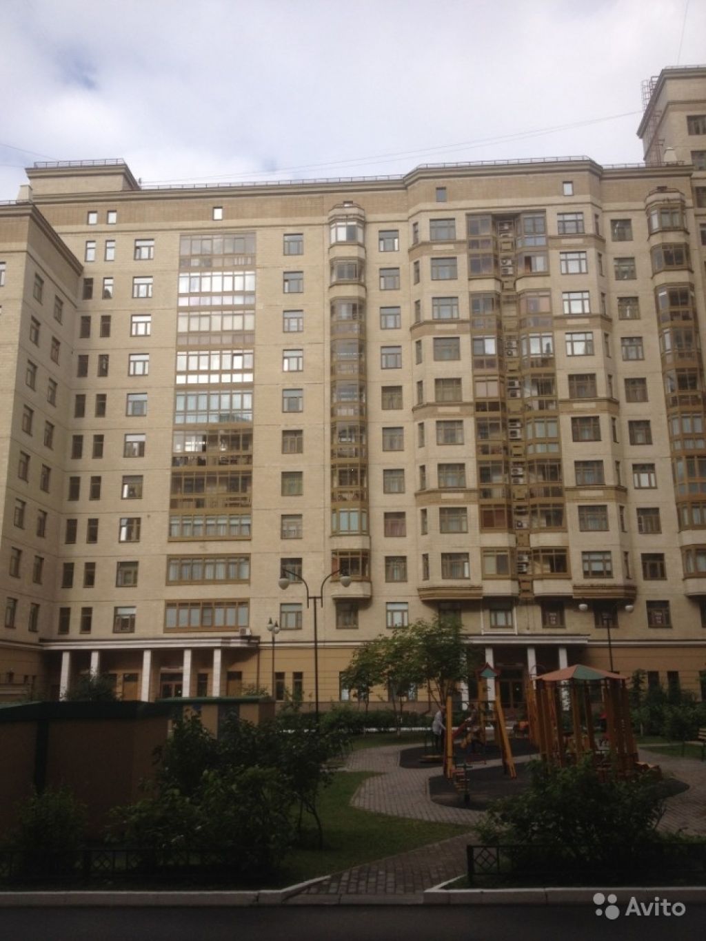 Продам квартиру 3-к квартира 89.7 м² на 12 этаже 15-этажного монолитного дома в Москве. Фото 1