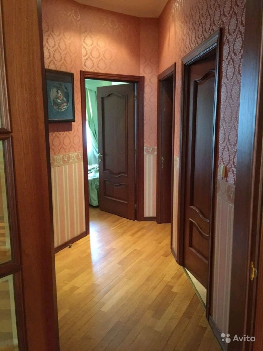 Сдам квартиру 3-к квартира 105 м² на 3 этаже 17-этажного кирпичного дома в Москве. Фото 1