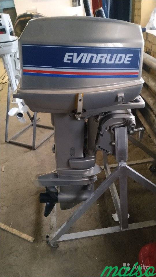 Лодочный двигатель Evinrude 35 л.с в Санкт-Петербурге. Фото 1