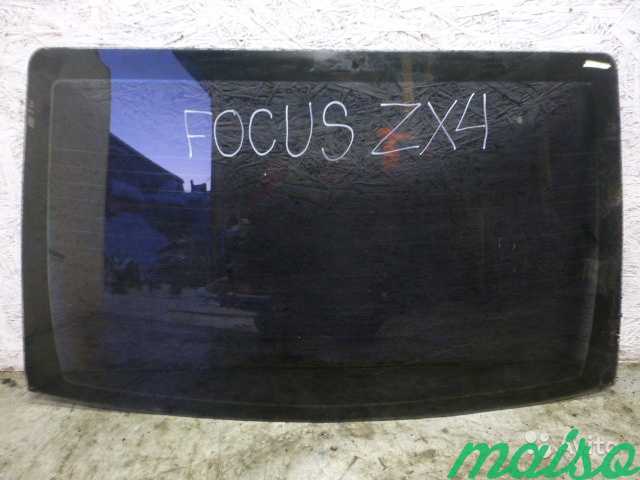 Стекло заднее Ford Focus ZX4 USA 2004-2007 в Санкт-Петербурге. Фото 1