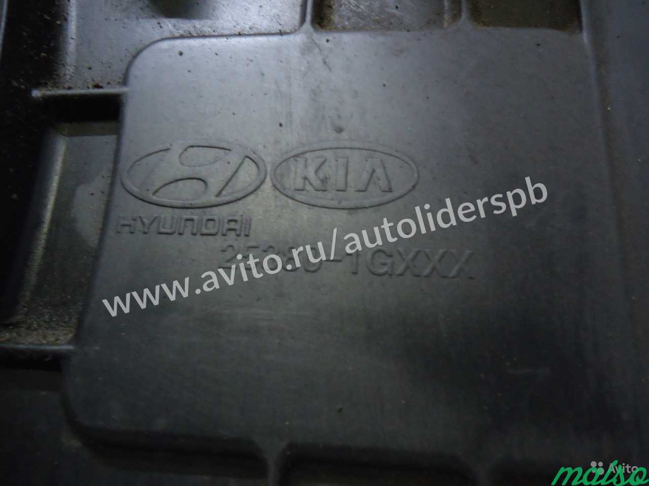 Диффузор вентилятор в сборе Kia Rio 2 1.4-1.6 МКПП в Санкт-Петербурге. Фото 2