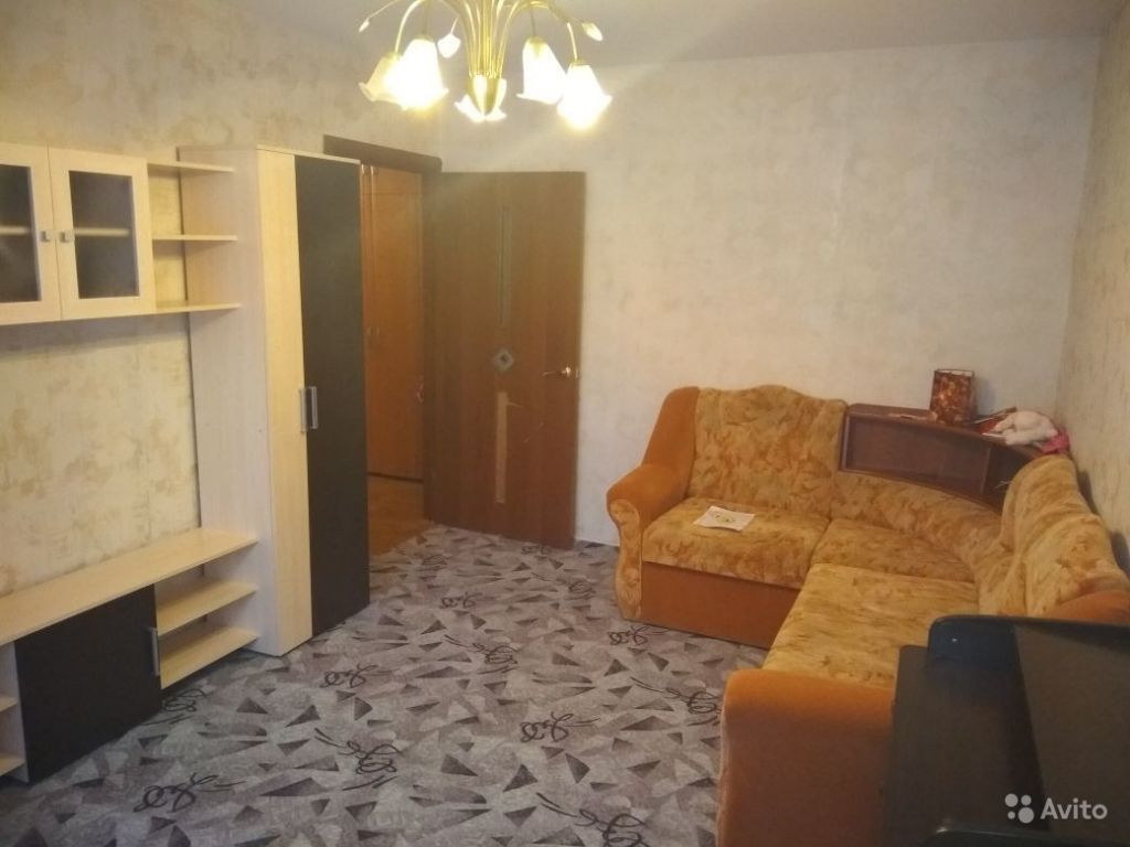 Продам квартиру 3-к квартира 62 м² на 1 этаже 9-этажного кирпичного дома в Москве. Фото 1