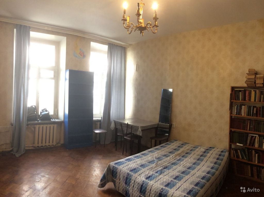 Продам квартиру 3-к квартира 78 м² на 2 этаже 4-этажного кирпичного дома в Москве. Фото 1