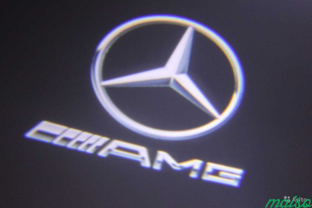 Проекция в двери с логотипом AMG амг ML GL W212 в Санкт-Петербурге. Фото 5