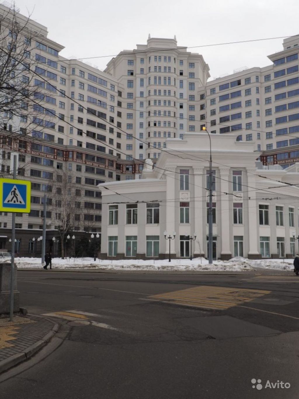 Продам квартиру 4-к квартира 155 м² на 7 этаже 18-этажного монолитного дома в Москве. Фото 1