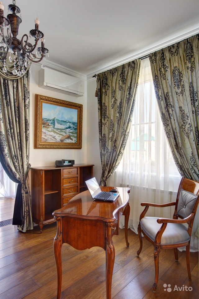 Продам квартиру 4-к квартира 130 м² на 3 этаже 23-этажного монолитного дома в Москве. Фото 1