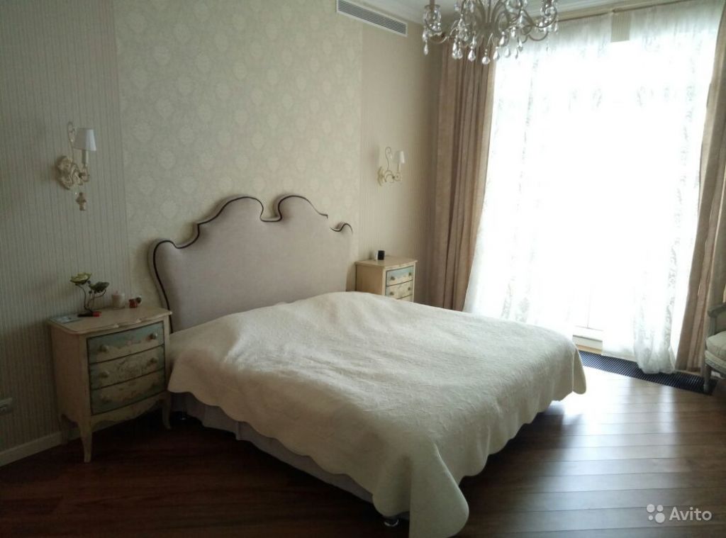 Сдам квартиру 4-к квартира 162.3 м² на 4 этаже 6-этажного монолитного дома в Москве. Фото 1